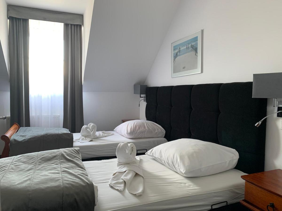 Hotel Kameleon Tarnobrzeg Eksteriør billede