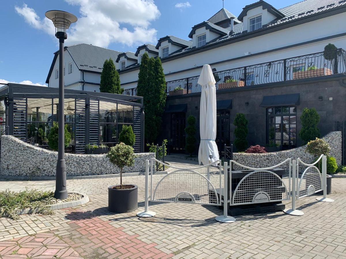 Hotel Kameleon Tarnobrzeg Eksteriør billede