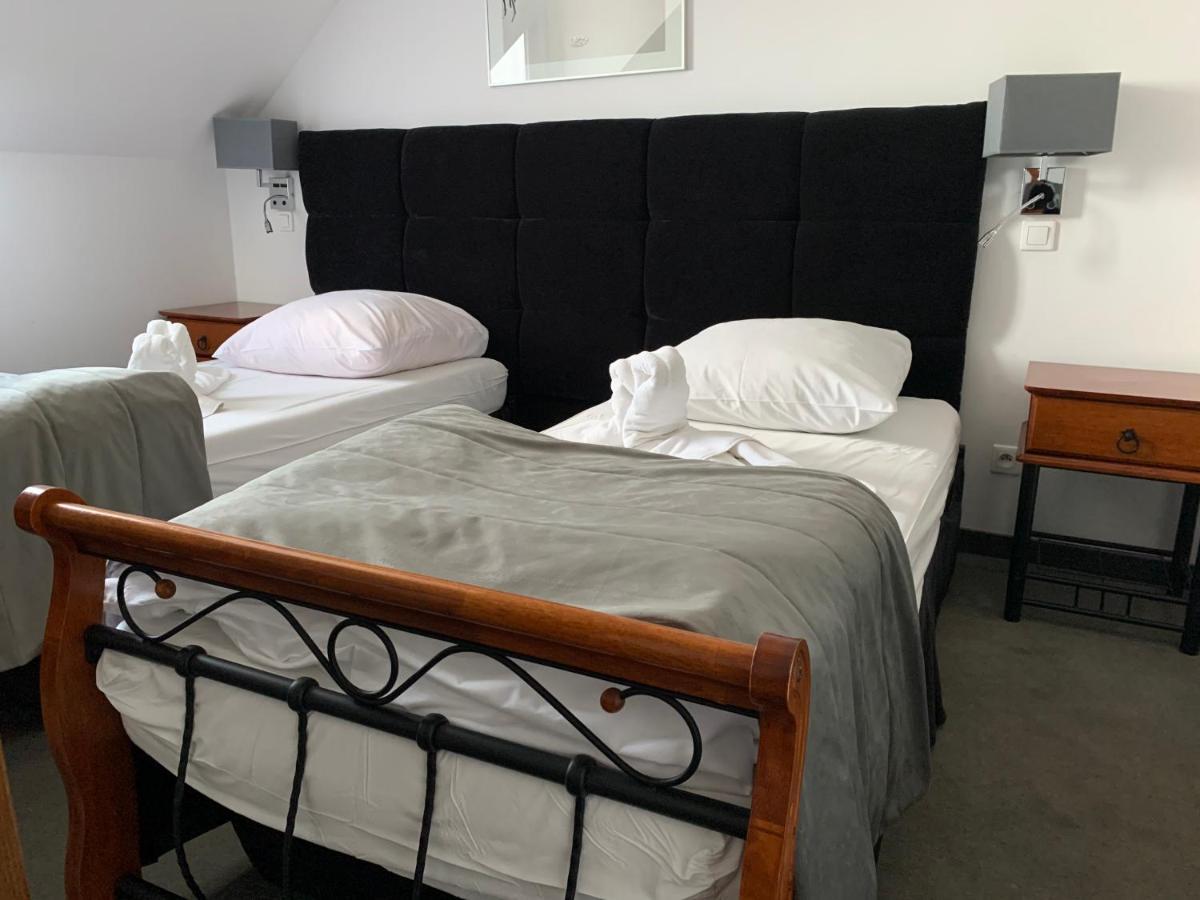 Hotel Kameleon Tarnobrzeg Eksteriør billede